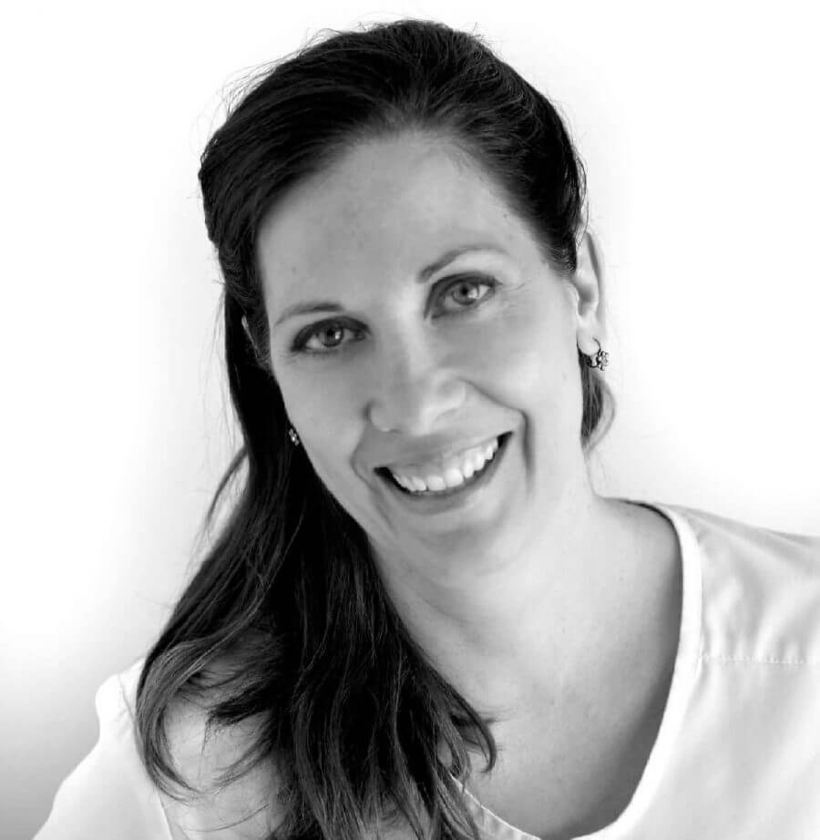 Hygiéniste dentaire Guylaine Dufort au sein clinique Luc Villemaire